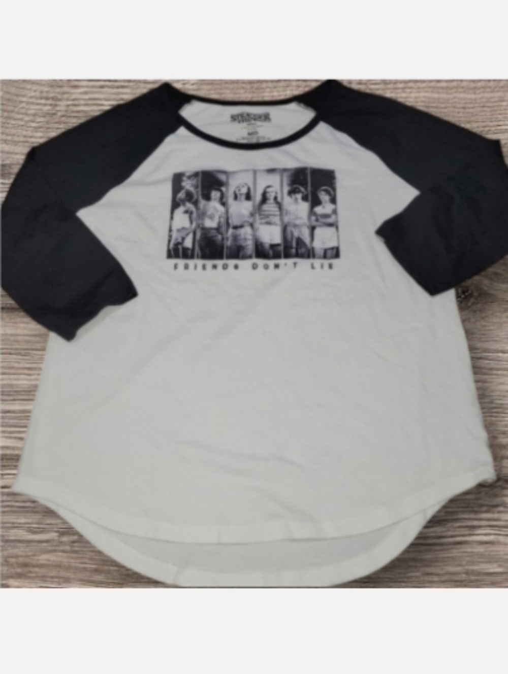 WOMEN'S STRANGER THINGS CAMPUS BASEBALL TEE 3/4 SLEEVE RAGLAN SHIRT